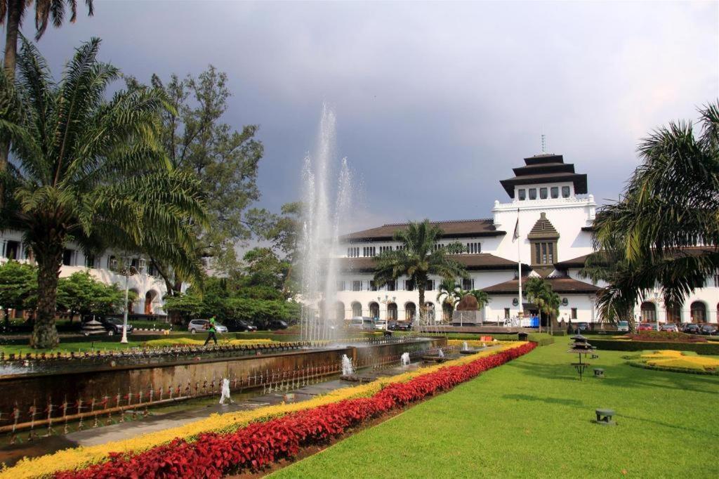 Yedi Hotel Bandung